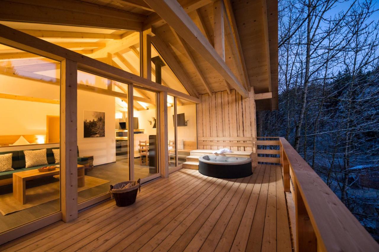 Forstgut - Premium Waldchalets Und Lodge Suiten Реген Екстериор снимка