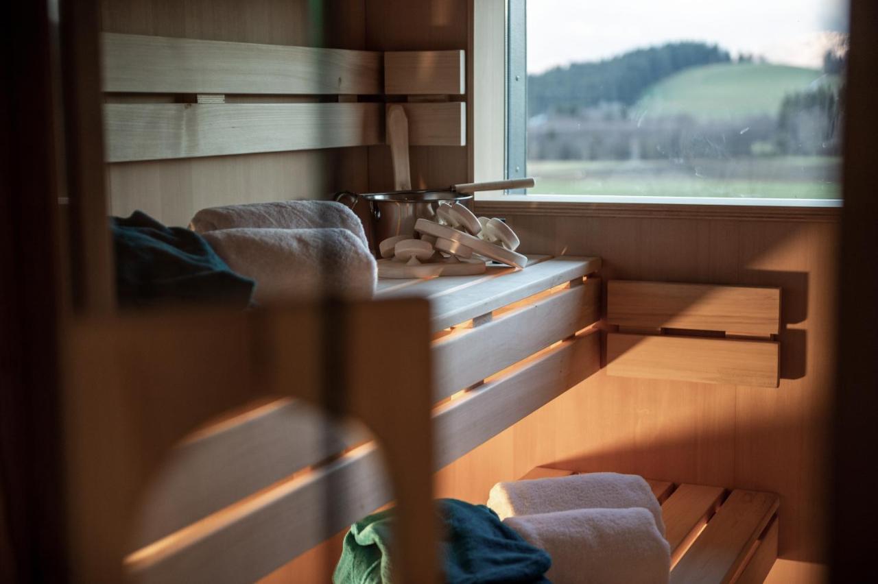 Forstgut - Premium Waldchalets Und Lodge Suiten Реген Екстериор снимка