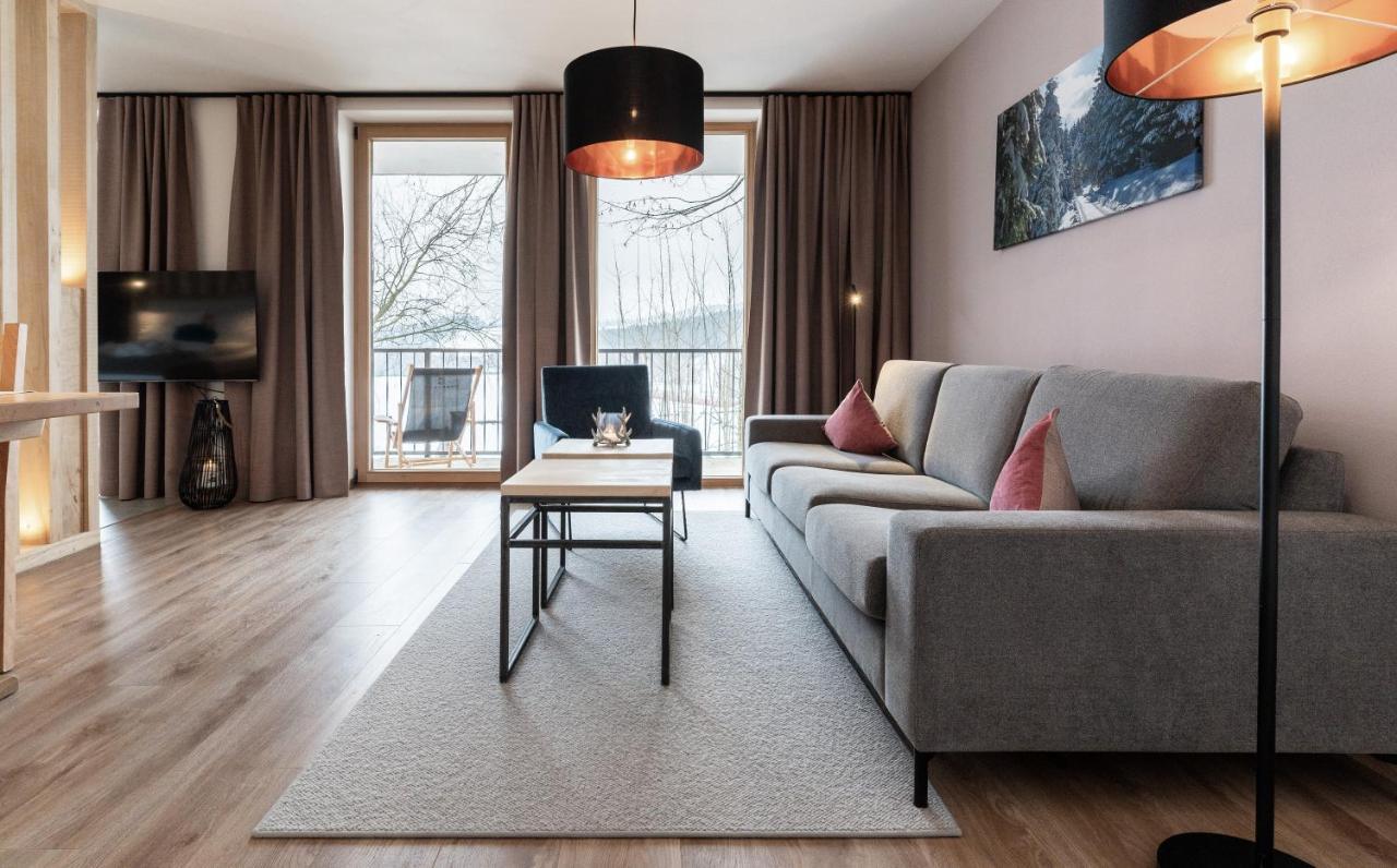 Forstgut - Premium Waldchalets Und Lodge Suiten Реген Екстериор снимка