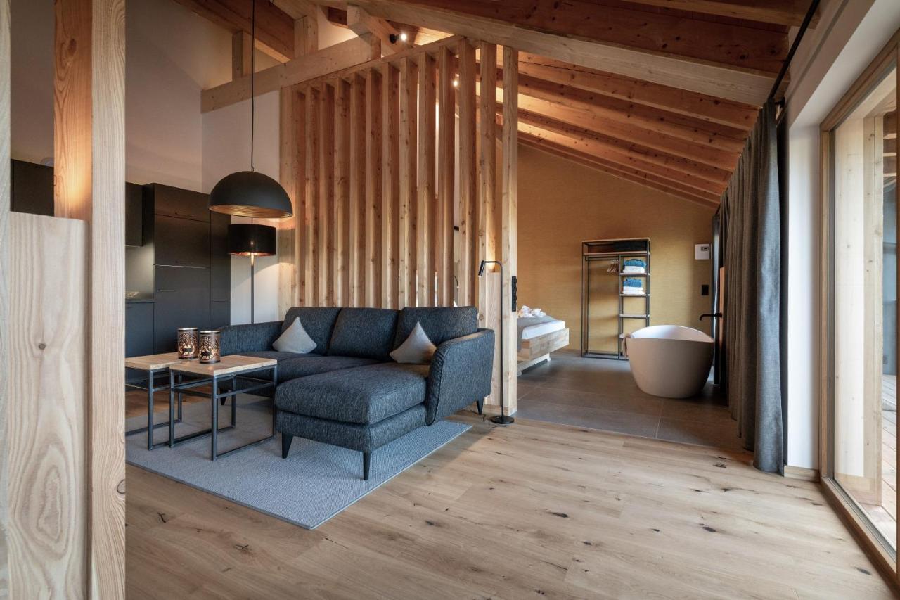 Forstgut - Premium Waldchalets Und Lodge Suiten Реген Екстериор снимка