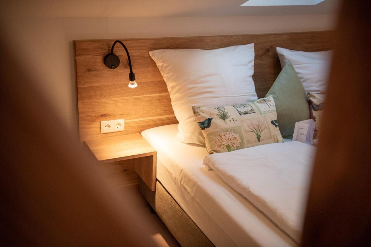 Forstgut - Premium Waldchalets Und Lodge Suiten Реген Екстериор снимка