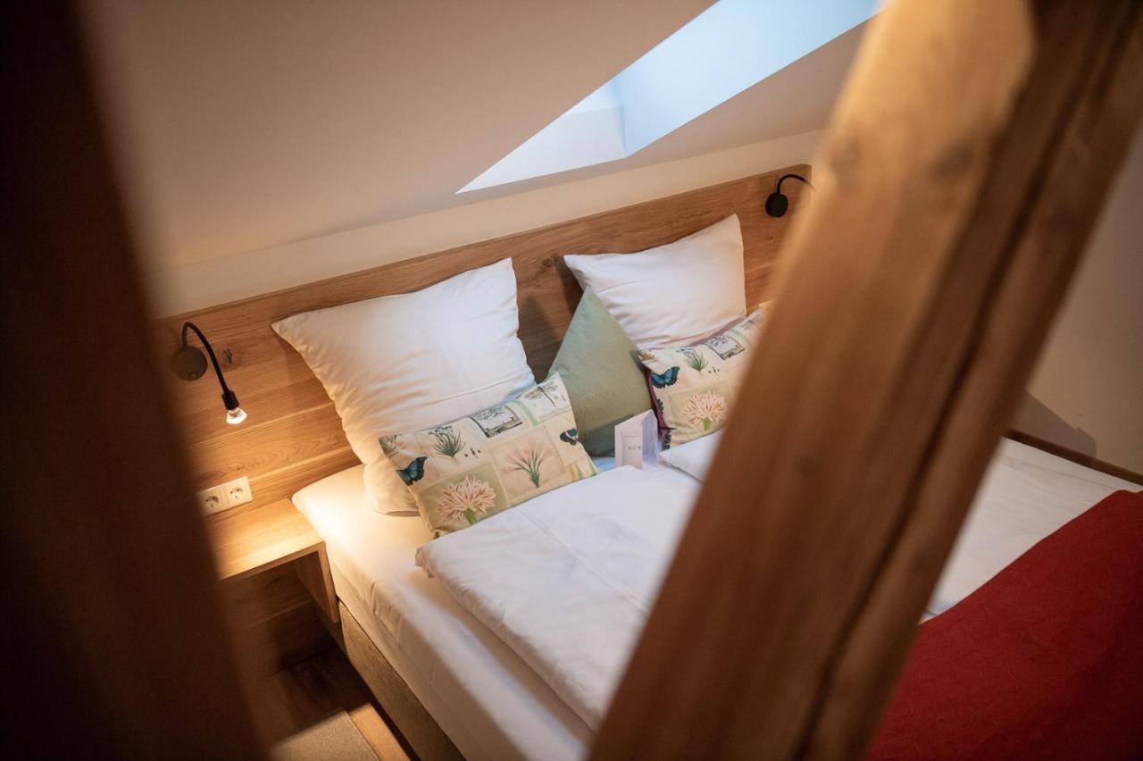 Forstgut - Premium Waldchalets Und Lodge Suiten Реген Екстериор снимка